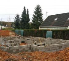 VIDE SANITAIRE EN COURS...