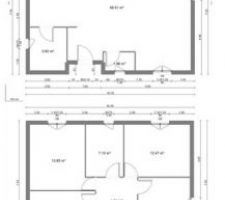 Première ébauche de plan avec l'escalier en position centrale...