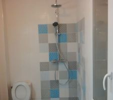 Pose carrelage et receveur de douche