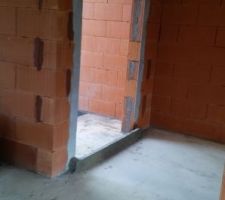 L'appui de la porte d'entr&eacute;e