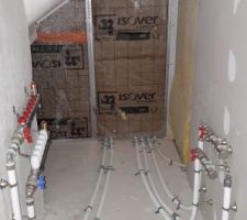 Raccordement tubes de distribution eau_Chauffage/Sanitaires