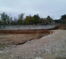 Fin du massif d'infiltration et du chemin d'accès provisoire pour le chantier