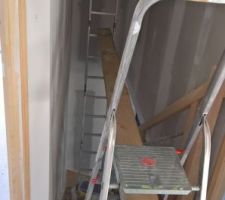 "Echaffaudage" pour cage d'escalier!!