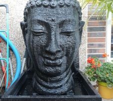 Déco jardin.
Aller retour en Espagne fin septembre pour aller chercher nos statues repérées en vacances pour notre jardin esprit zen