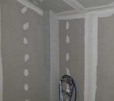 Caisson placostyl chute + ventilation primaire_CBureau