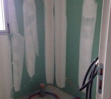 Emplacement douche à l'italienne