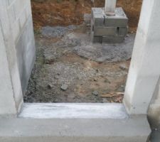 Seuils des menuiseries.