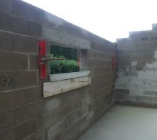 Il ont percés pour les poser