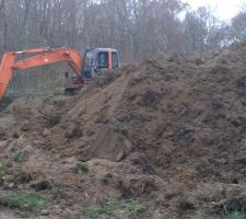 Une montagne de terre