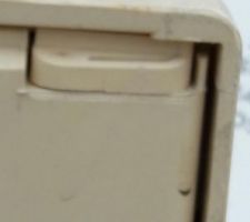 Coffret abîmé par intervenant ??