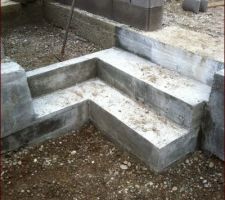 Escalier vide-sanitaire