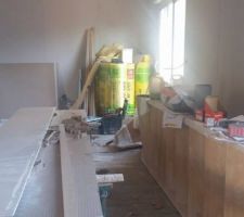 Mise en place des plaque de ba13 et isolant