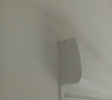 Humidité au dessus de la baie vitrée
