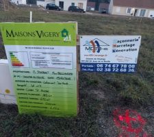 Panneau de l'entreprise de Ma&ccedil;onnerie