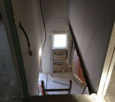 Voici les séparation puis la façade fini