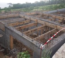 D&eacute;coffrage mur parking