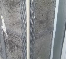 Renfort des coins des murs extérieurs