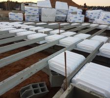 Montage des hourdis pour le vide sanitaire