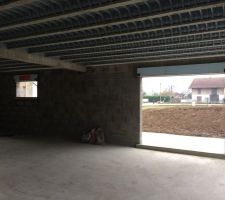 Partie ma&ccedil;onnerie termin&eacute;e, c'est parti pour la tr&ecirc;ve de fin d'ann&eacute;e.