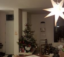 No&euml;l avant parquet et fin de peinture