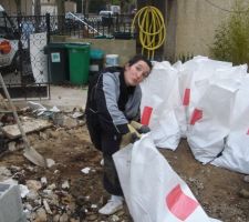 Apres presque 7 mois de stagnation les odeurs de l'eau croupis.... sont merveilleuses