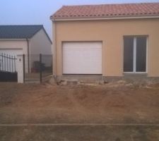 Façade avant côté garage