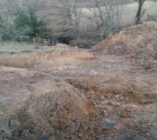 Implantation et terrassement en prévision des semelles de fondations