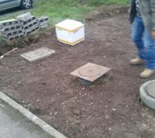 APR&Egrave;S-TRAVAUX DE VDR  BRANCHEMENTS DES &Eacute;VACUATIONS EP ET EU ET  DES GAINES BLEU ET VERT ET ROUGE... TERMINER 
POUR INFO NOTRE TERRAIN ET VIABILISER CE QUI &Eacute;TAIT BEAUCOUP PLUS SIMPLE POUR NOUS ET LE VRD