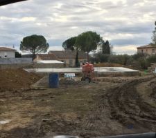Ca a l'air petit sans les murs