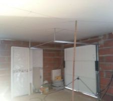 Plafond hall service
