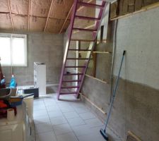 Phase : démolition ancienne buanderie
Etape 1 : suppression lambris
Etape 2 : suppression de l'isolation