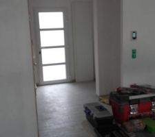 Nous n'avions pas mis de photos depuis longtemps voici un diaporama de 25 photos de la maison terminée.