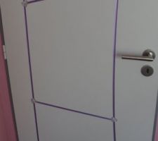 Porte intérieure de ma chambre. La seule qui a été réussi en peinture !!!