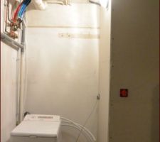Espace buanderie avec nouvelle cloison WC