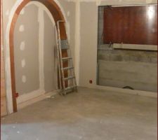 Fermeture placo entre la cuisine et la chambre (dans l'arche) et ouverture créée pour future fenetre