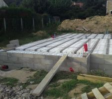Le garage ( situé à gauche ) est également isolé. On ne sait jamais