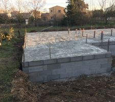 Coulage beton avec camions toupies