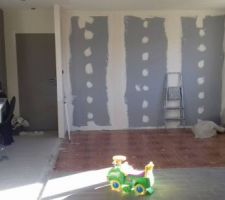 Cloison Salon/Cuisine abattue et nouvelle cloison Salon/Dressing