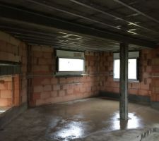 Les rails à l'étage (mezzanine)