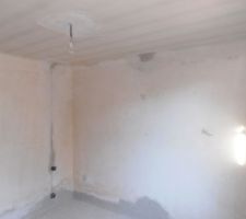 Bouchage des trous chambre 3