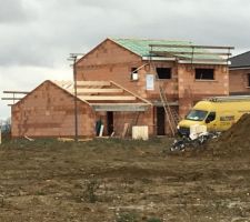 Début de la charpente jour 2
