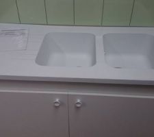Pas le choix pour l'évier de la cuisine, mais moins value possible si pose de la cuisine équipée dès réception des clés