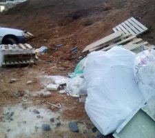 Voil&agrave; ce qu'il appelle un chantier propre encore un mensonge