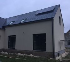 Cr&eacute;pis achev&eacute;