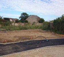 1ère phase d'enrobé du lotissement (mon terrain)