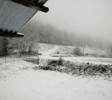 Sous la neige, vue nord ouest