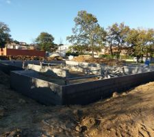 Vide sanitaire 80cm et tuyaux d'évacuations