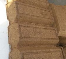 Sous face du plancher préfabriqué RECTOLIGHT sur lequel a été coulé le béton.