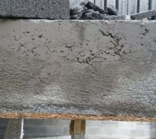 Isolant dans le plancher haut du RDC sous face fibralith : UP23.