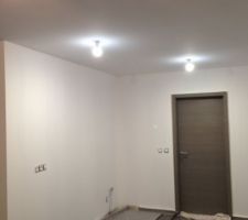 1&egrave;re couche mur cuisine